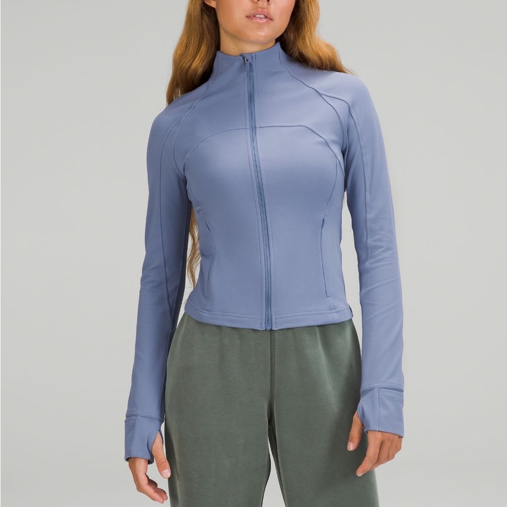 Nulu Cropped Define Jacket in Water Drop